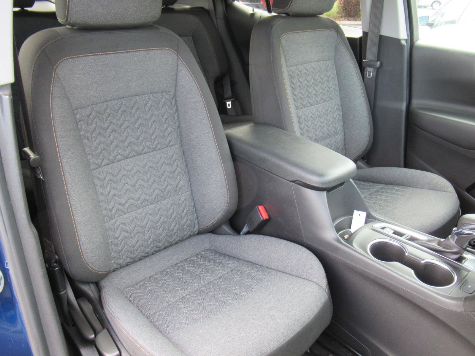 Used 2022 Chevrolet Equinox LT image 10