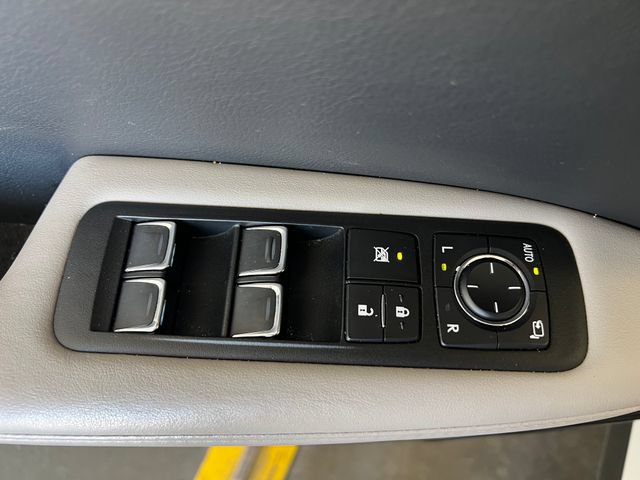 Used 2018 Lexus RX 350 FWD w/ Accessory Package image 37