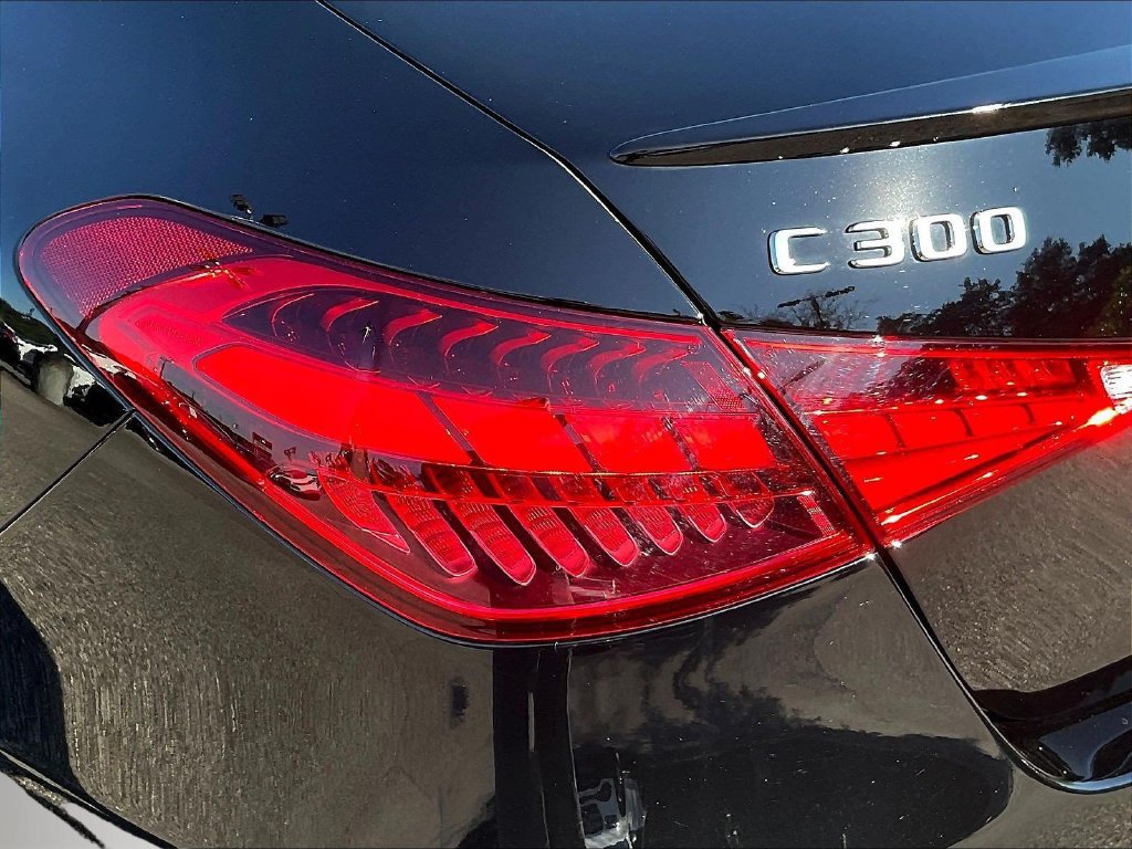 Used 2026 Mercedes-Benz C 300 4MATIC Sedan image 25