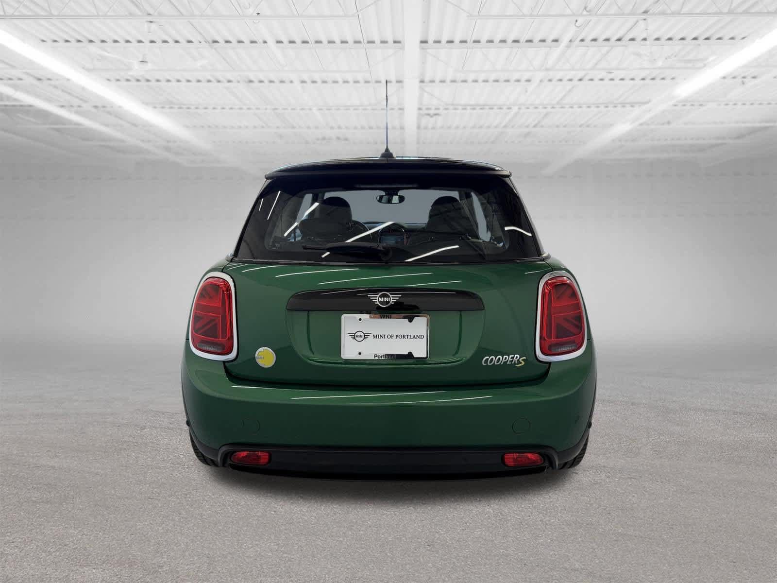 Used 2024 MINI Cooper SE FWD image 4