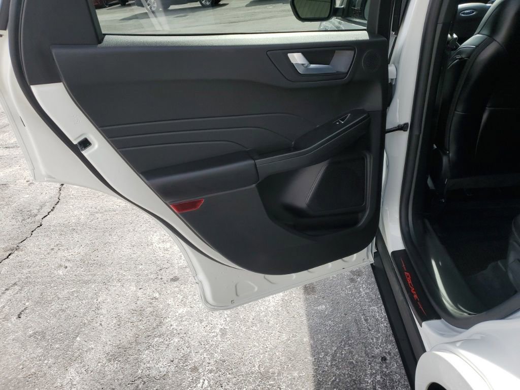 Used 2024 Ford Escape ST-Line Select w/ Tech Pack #2 image 27