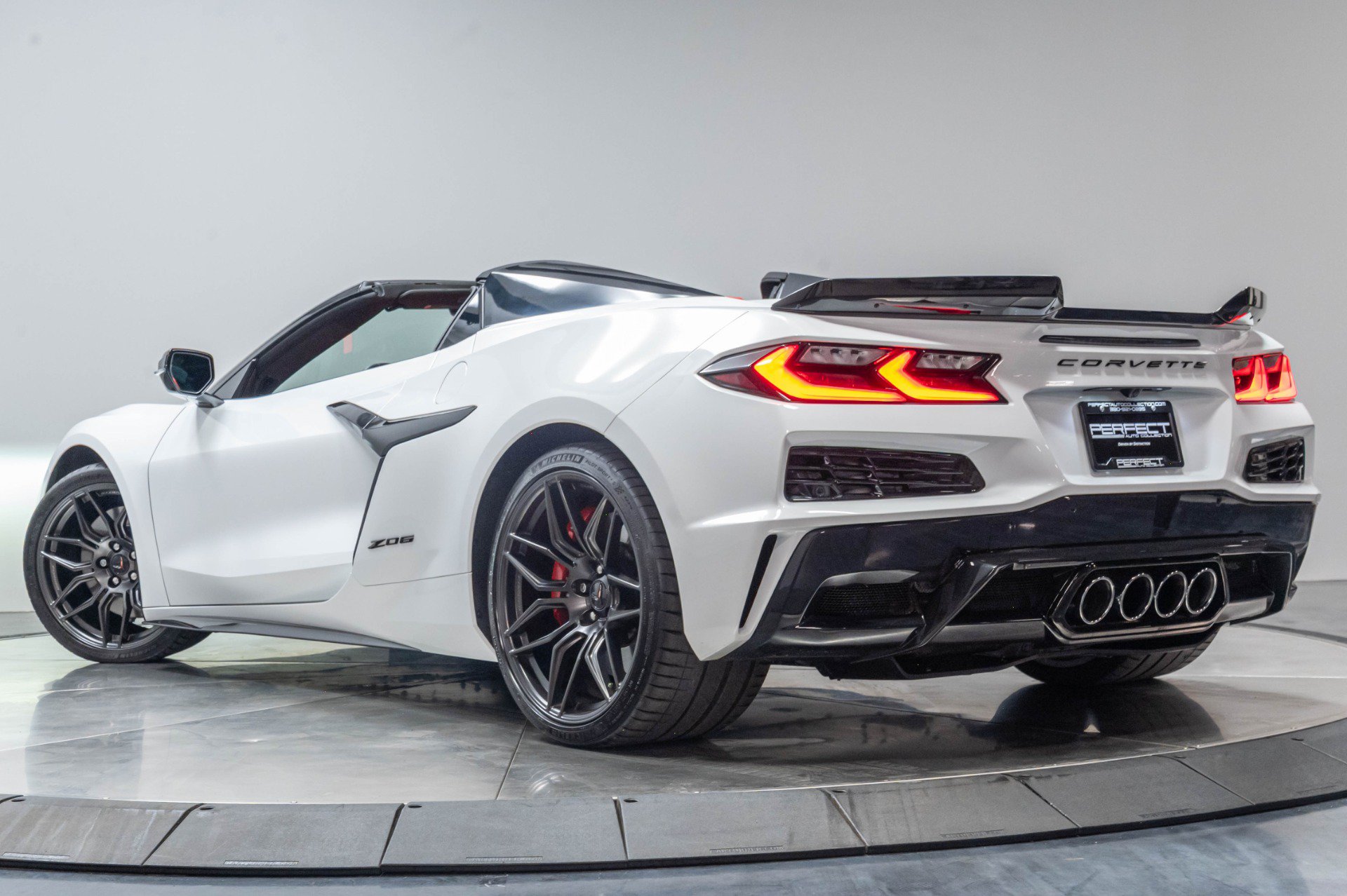 Used 2023 Chevrolet Corvette Z06 RWD image 66