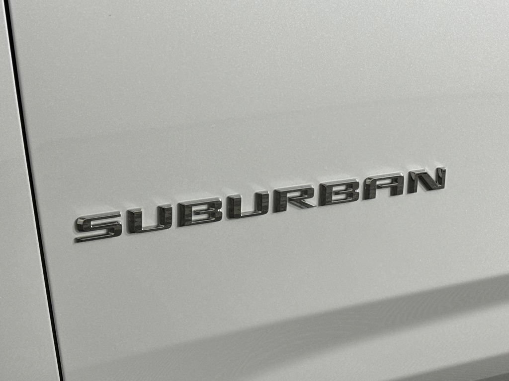 Certified 2026 Chevrolet Suburban High Country AWD/4WD image 21
