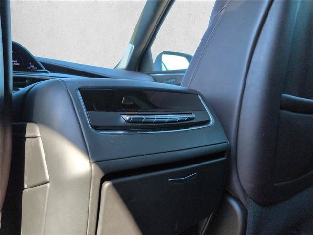 Used 2023 Cadillac Escalade ESV Sport Platinum w/ LPO, ONYX Package AWD/4WD image 19