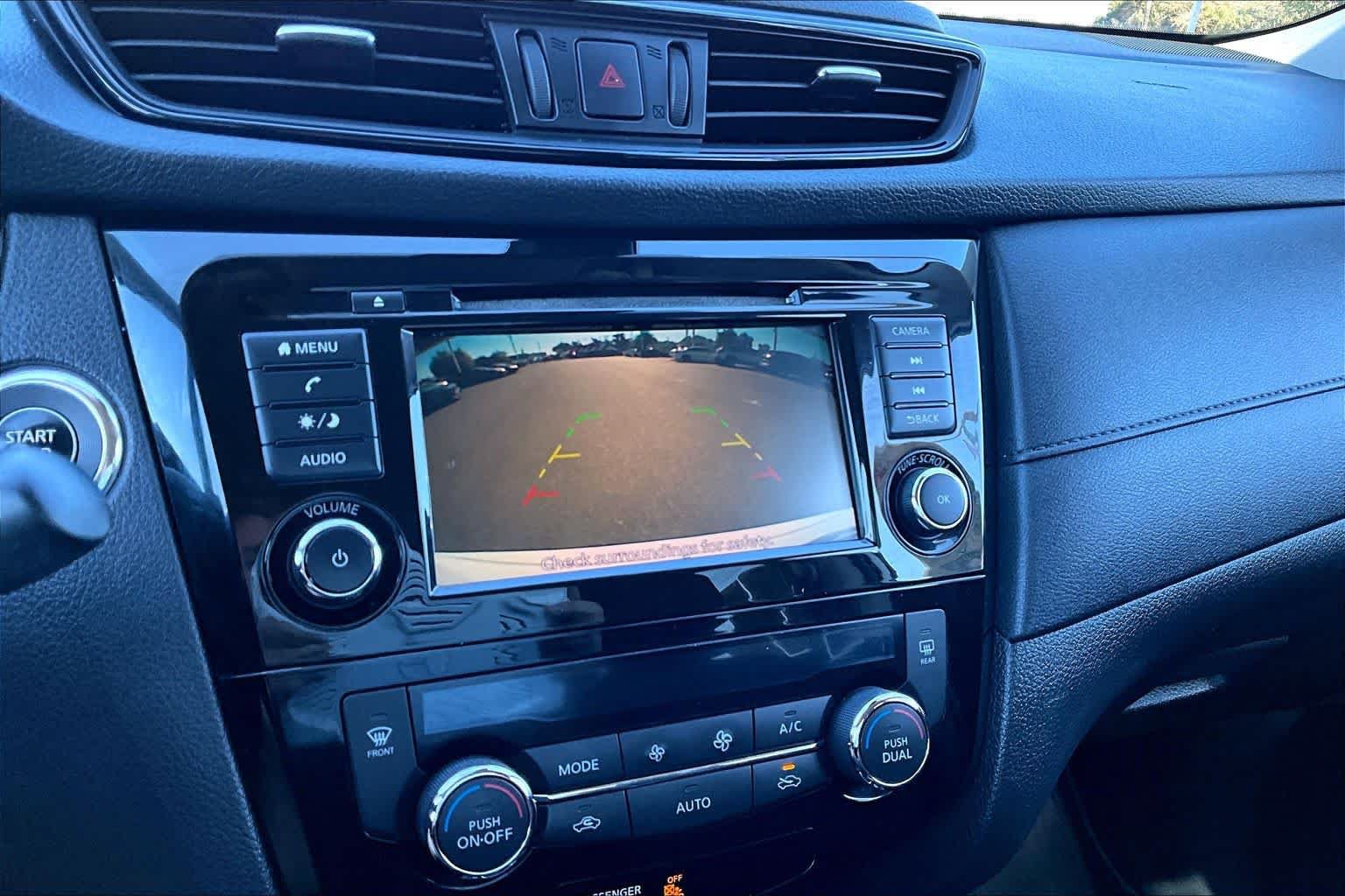 Used 2019 Nissan Rogue SV FWD image 26
