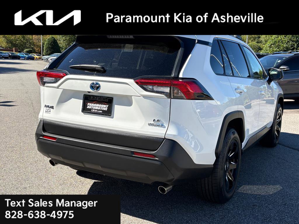 Used 2019 Toyota RAV4 LE AWD/4WD image 6