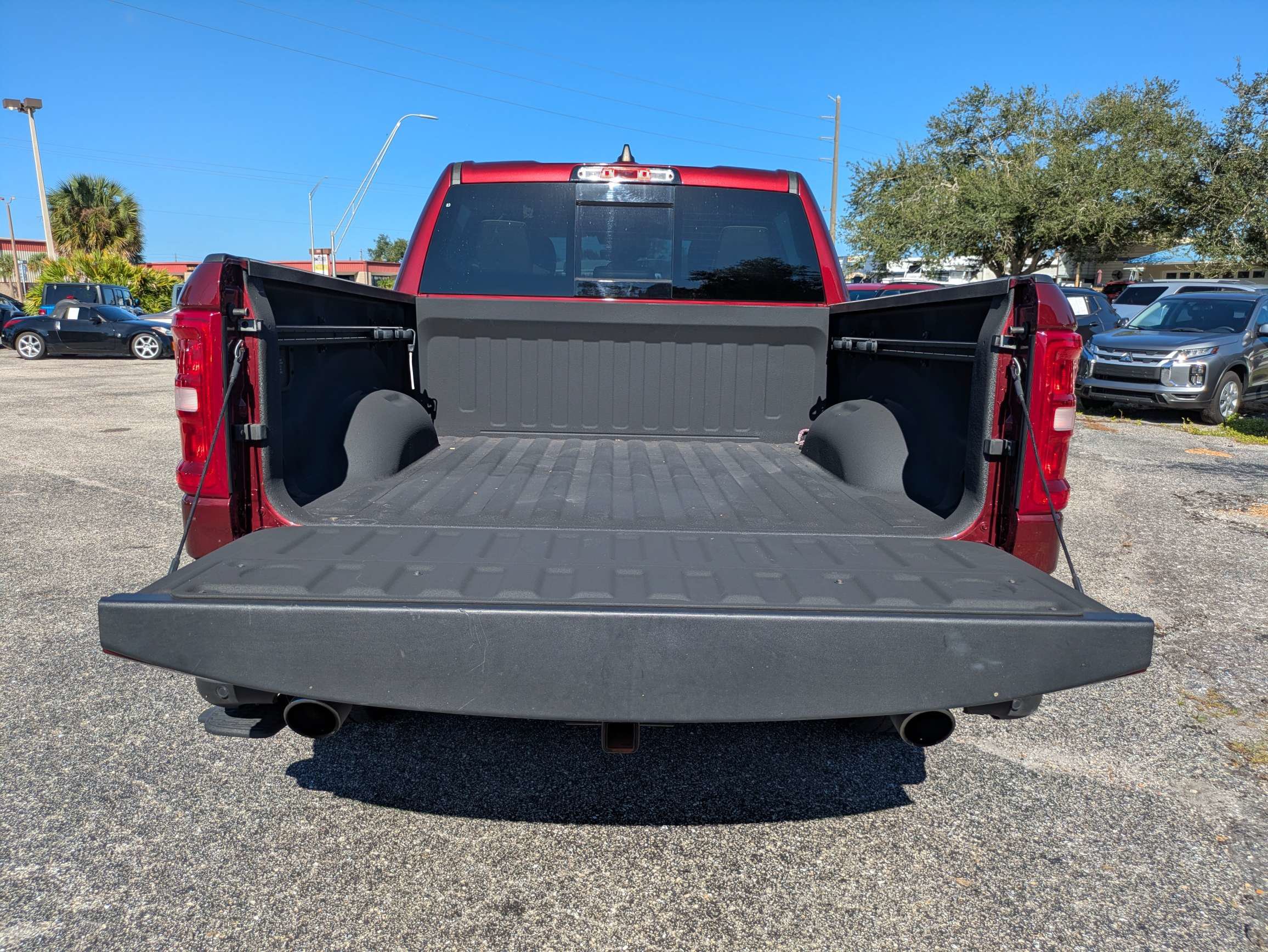 Used 2025 RAM 1500 Laramie w/ Bed Utility Group RWD image 13