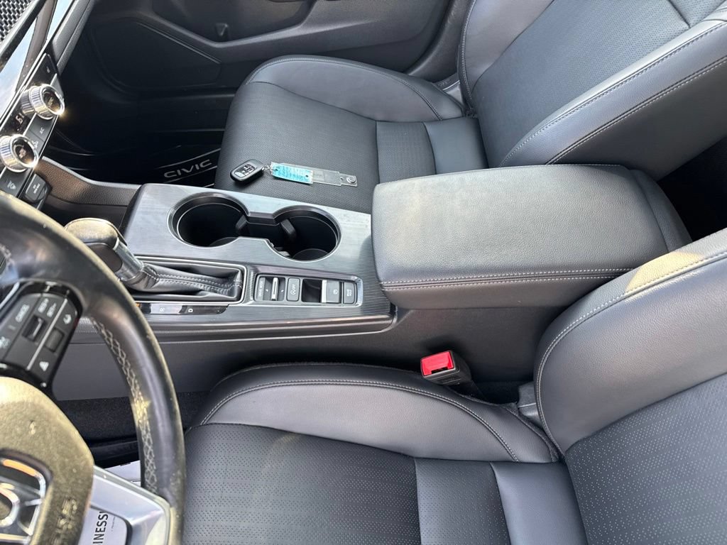 Used 2024 Honda Civic Touring image 30