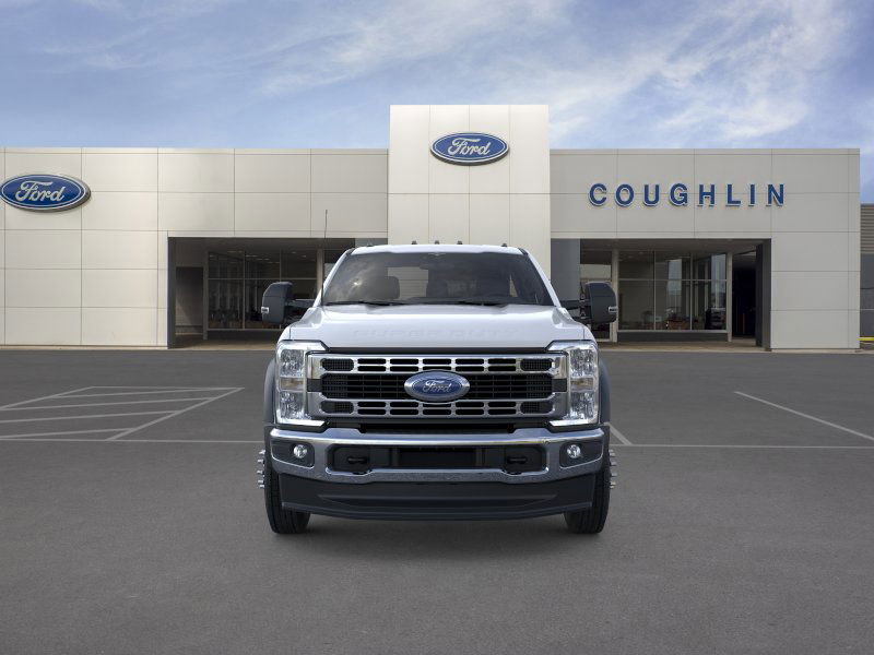 New 2025 Ford F550 4x4 Regular Cab Super Duty image 6