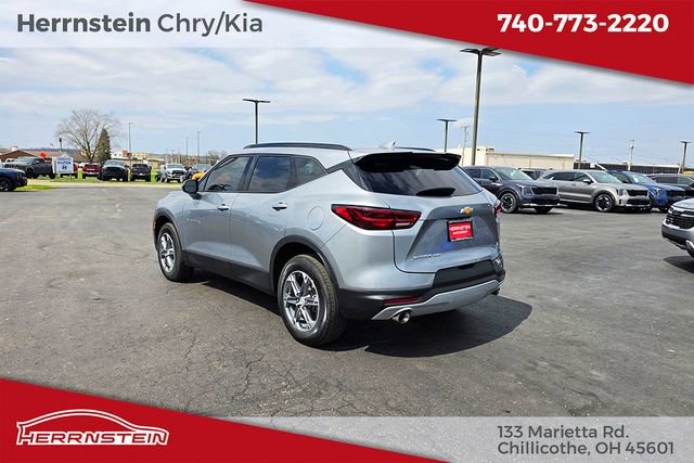Used 2023 Chevrolet Blazer LT w/ Convenience Package AWD/4WD image 5
