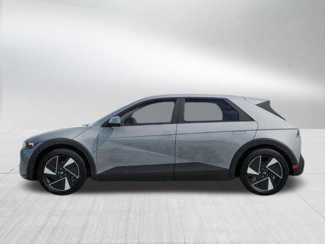 New 2026 Hyundai Ioniq 5 SEL image 3