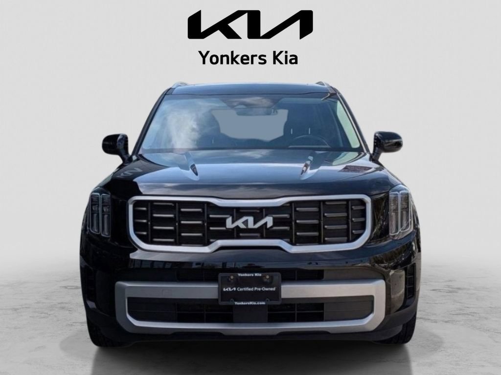 Certified 2024 Kia Telluride S w/ S Sunroof Package AWD/4WD image 3
