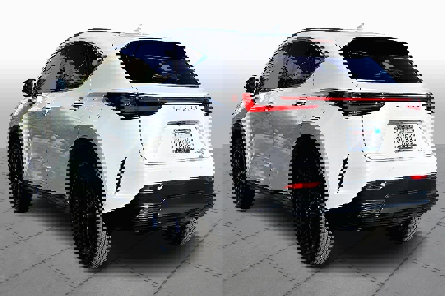 Used 2024 Lexus NX 450h+ AWD w/ Vision Package image 11