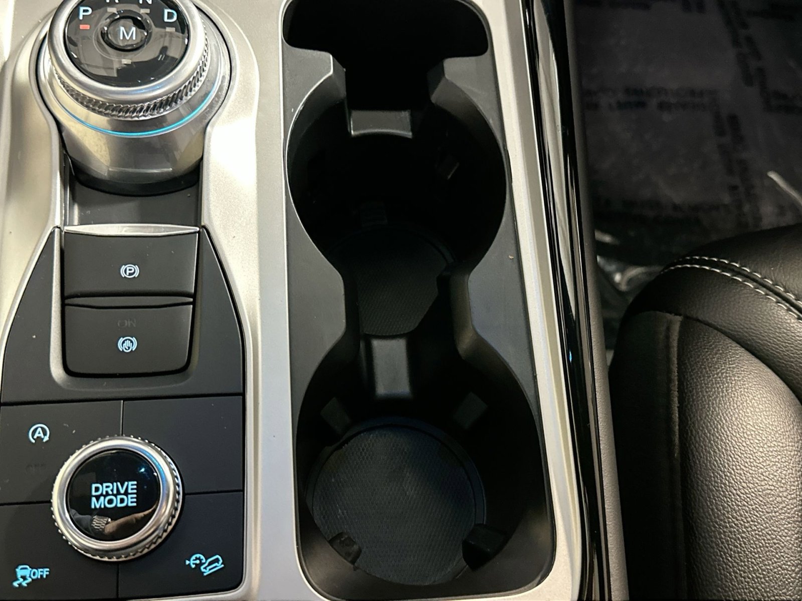 Used 2024 Ford Explorer ST w/ Equipment Group 401A image 29