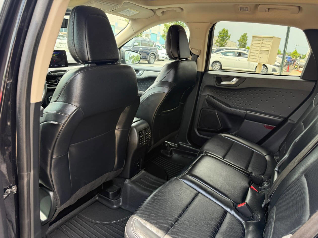 Used 2020 Ford Escape SEL image 25