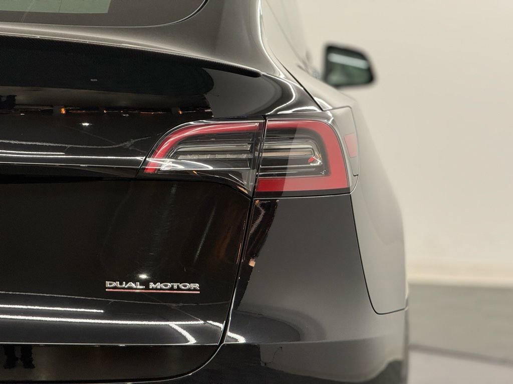 Used 2022 Tesla Model Y Performance image 7