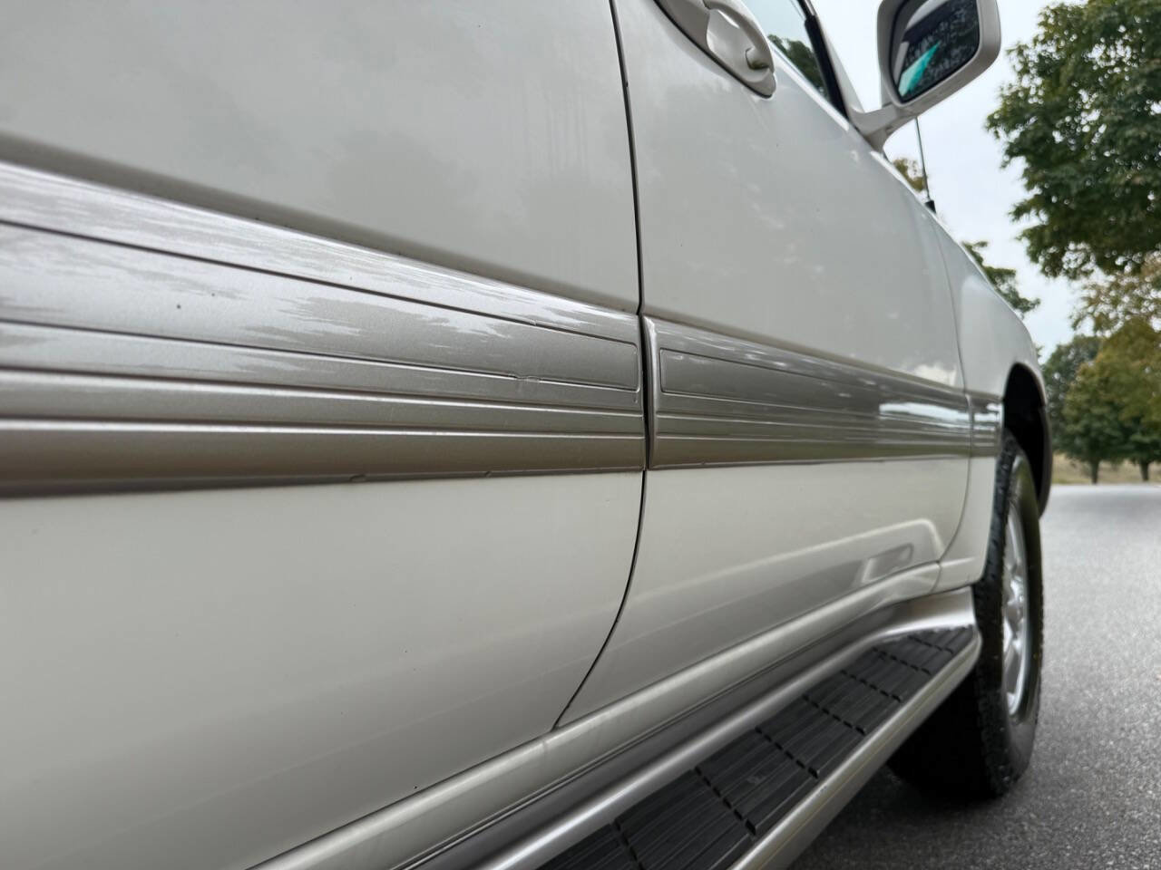 Used 2004 Toyota Land Cruiser image 27