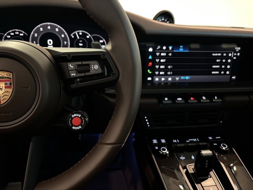 New 2026 Porsche 911 Carrera image 17