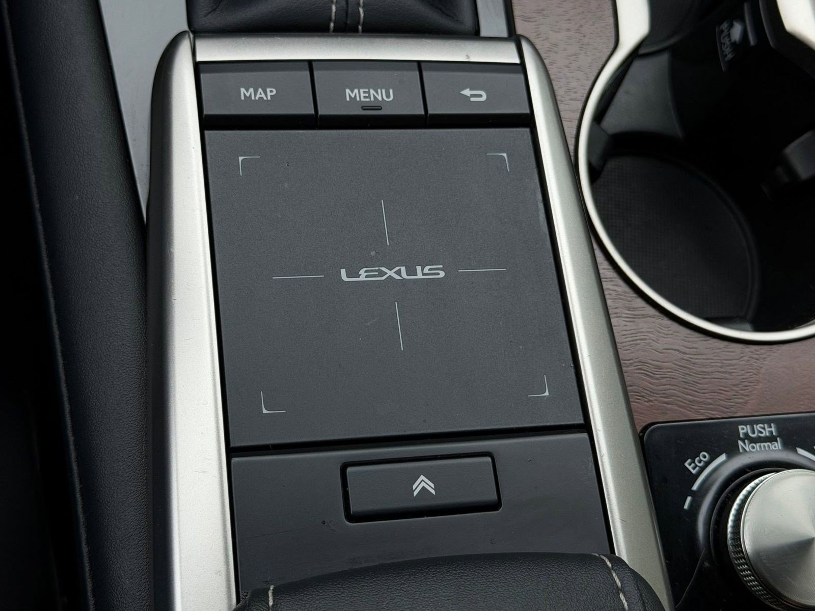 Certified 2022 Lexus RX 350L Premium w/ Premium Package AWD/4WD image 19