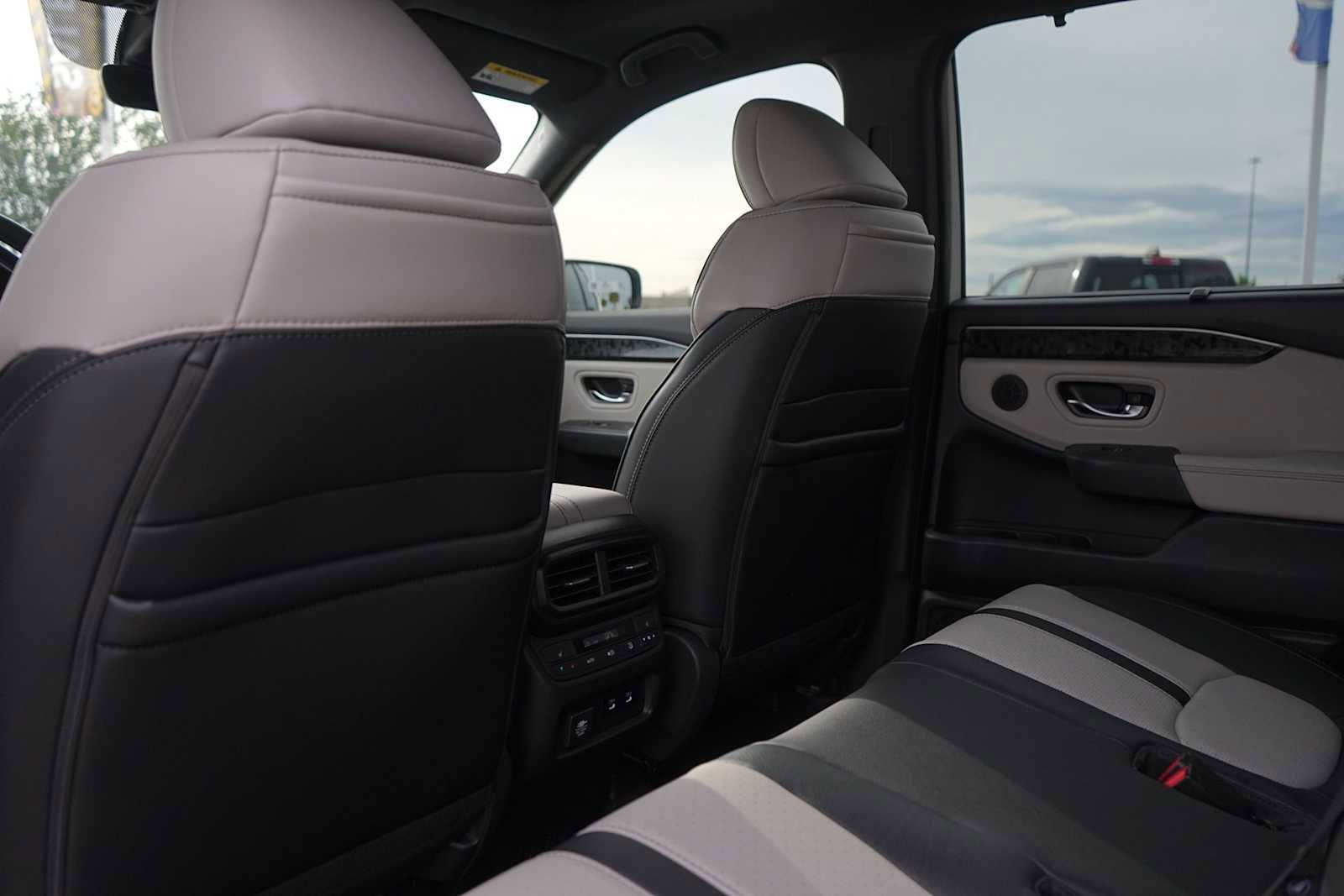 New 2026 Honda Passport TrailSport Elite image 12