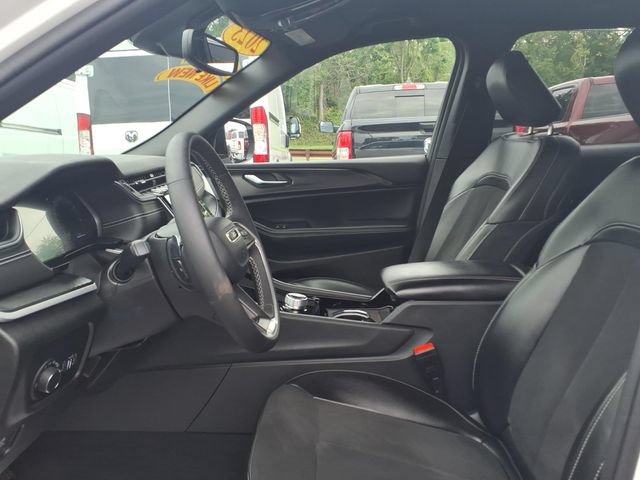 Certified 2023 Jeep Grand Cherokee Altitude AWD/4WD image 21