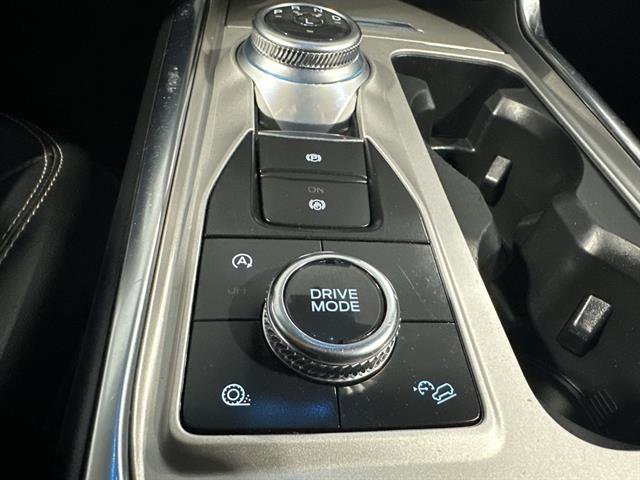 Used 2021 Ford Explorer XLT w/ Equipment Group 202A image 33