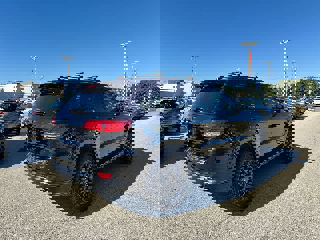 Used 2019 Jeep Grand Cherokee Limited X image 13