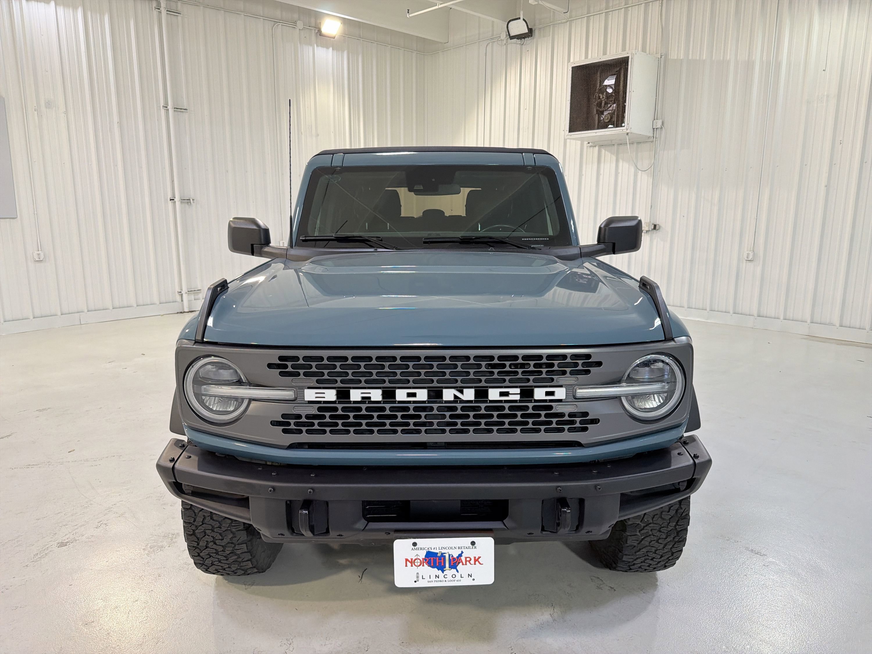 Used 2022 Ford Bronco Badlands image 30