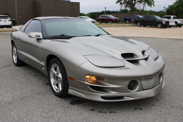 Used 2001 Pontiac Firebird Formula w/ Protection Group RWD image 3