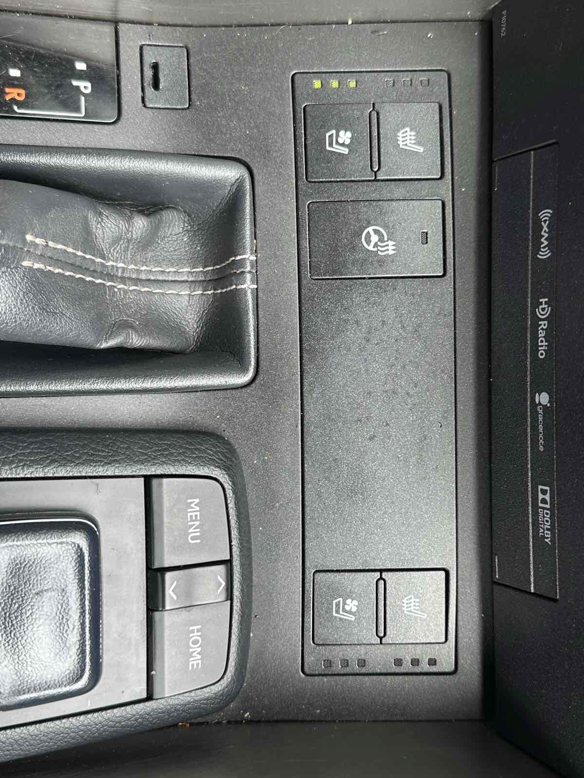 Used 2016 Lexus IS 300 AWD w/ F Sport Package image 38