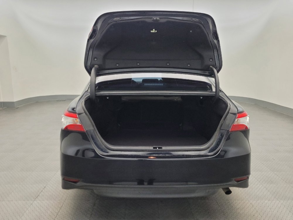 Used 2019 Toyota Camry LE w/ Carpet Mat Package FWD image 29