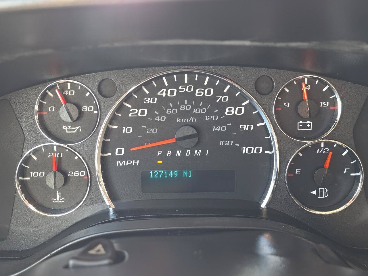 Used 2013 Chevrolet Express 2500 RWD image 22