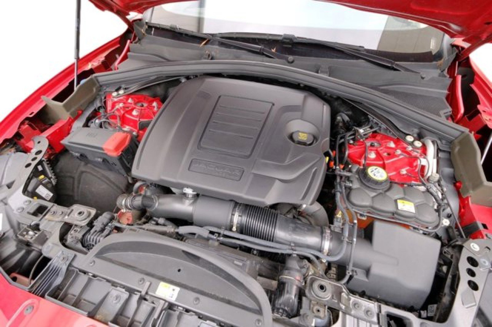 Used 2021 Jaguar F-PACE S image 9