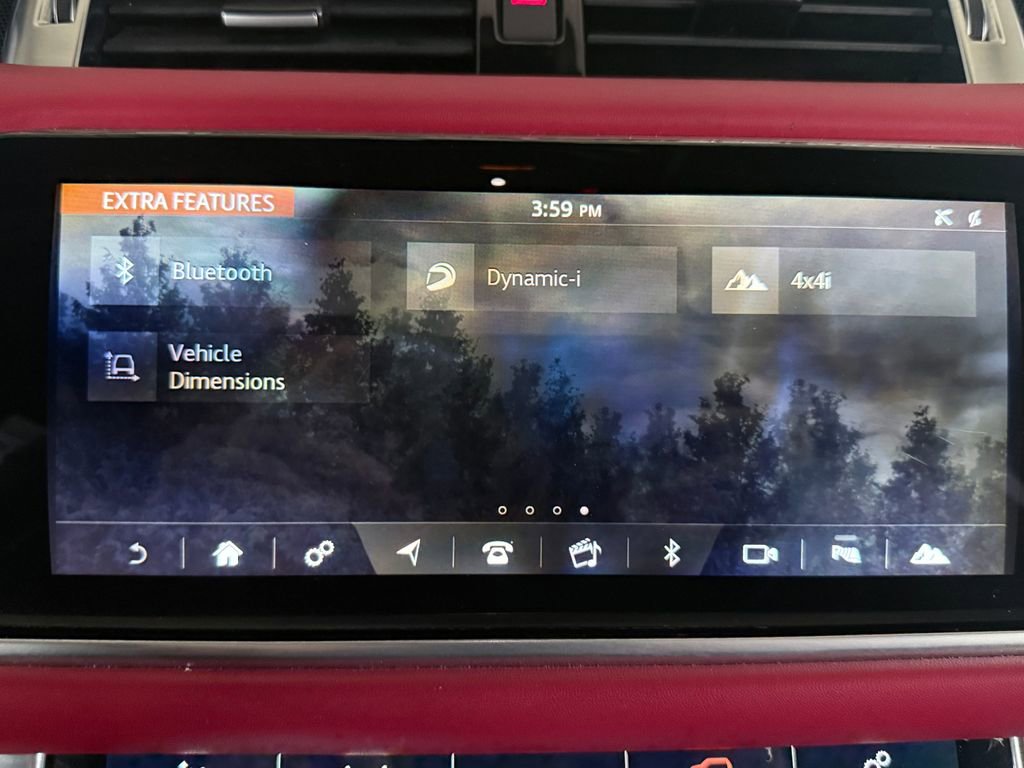 Used 2021 Land Rover Range Rover Sport HST image 36