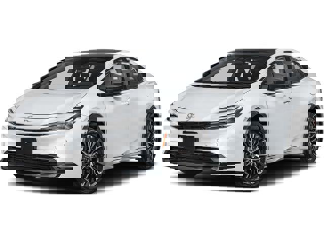 Used 2025 Toyota Prius XLE image 1