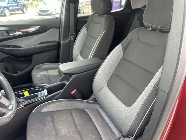 Used 2024 Chevrolet TrailBlazer LS w/ LS Convenience Package FWD image 13