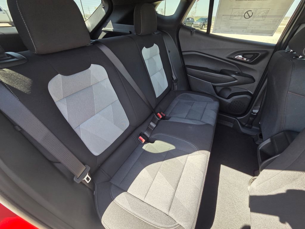 New 2026 Chevrolet Trax RS w/ Driver Confidence Package image 25