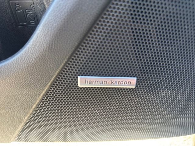 Used 2020 Subaru Crosstrek 2.0i Limited w/ Moonroof Package w/Navigation image 19