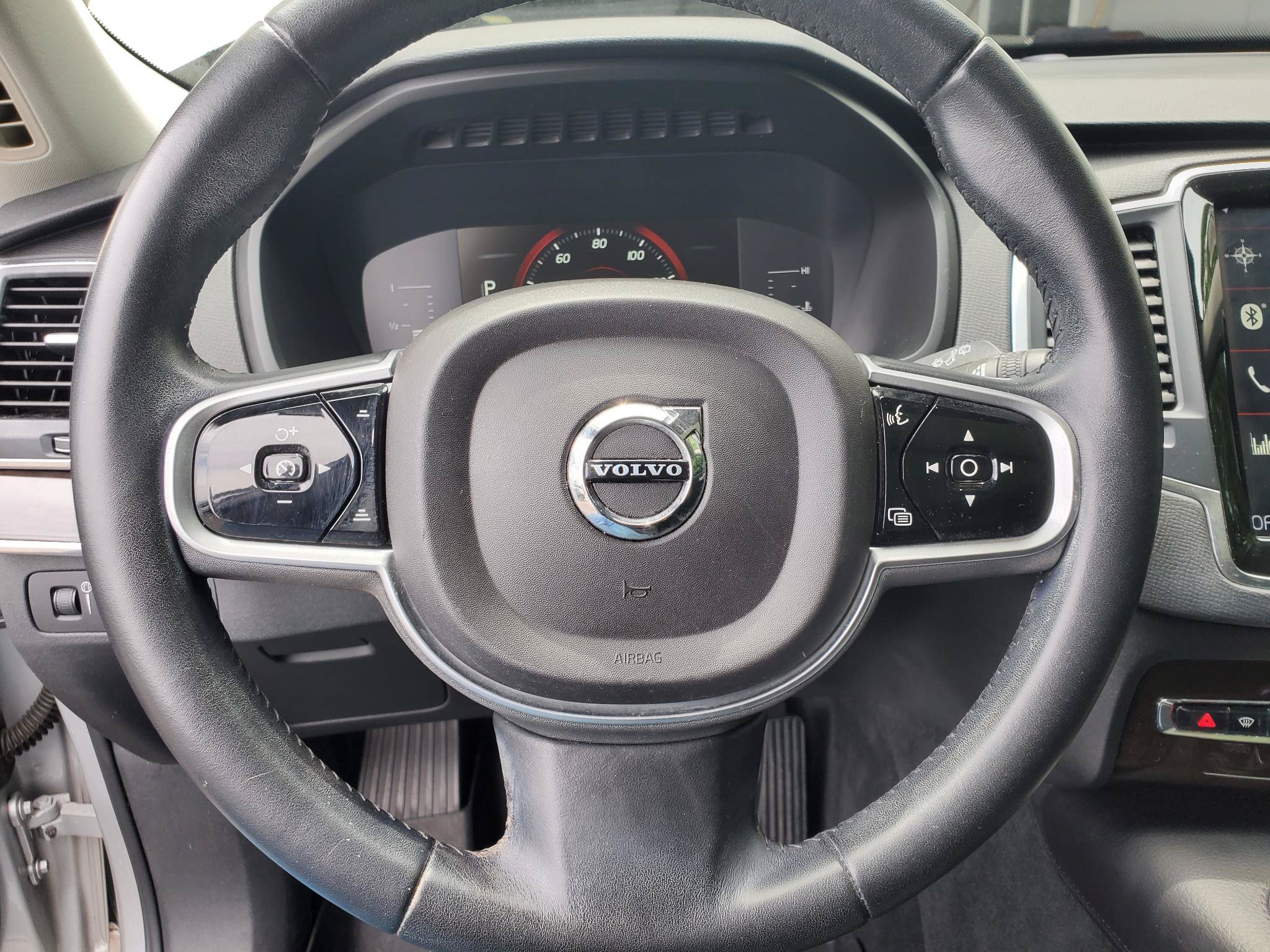 Used 2019 Volvo XC90 T5 Momentum w/ Advanced Package FWD image 39