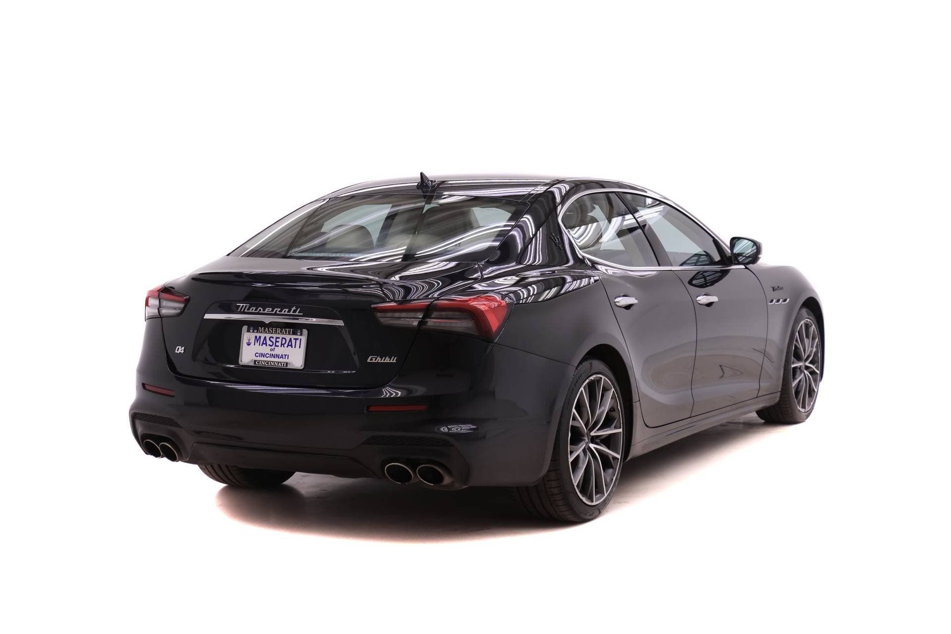 Used 2022 Maserati Ghibli Modena Q4 image 4