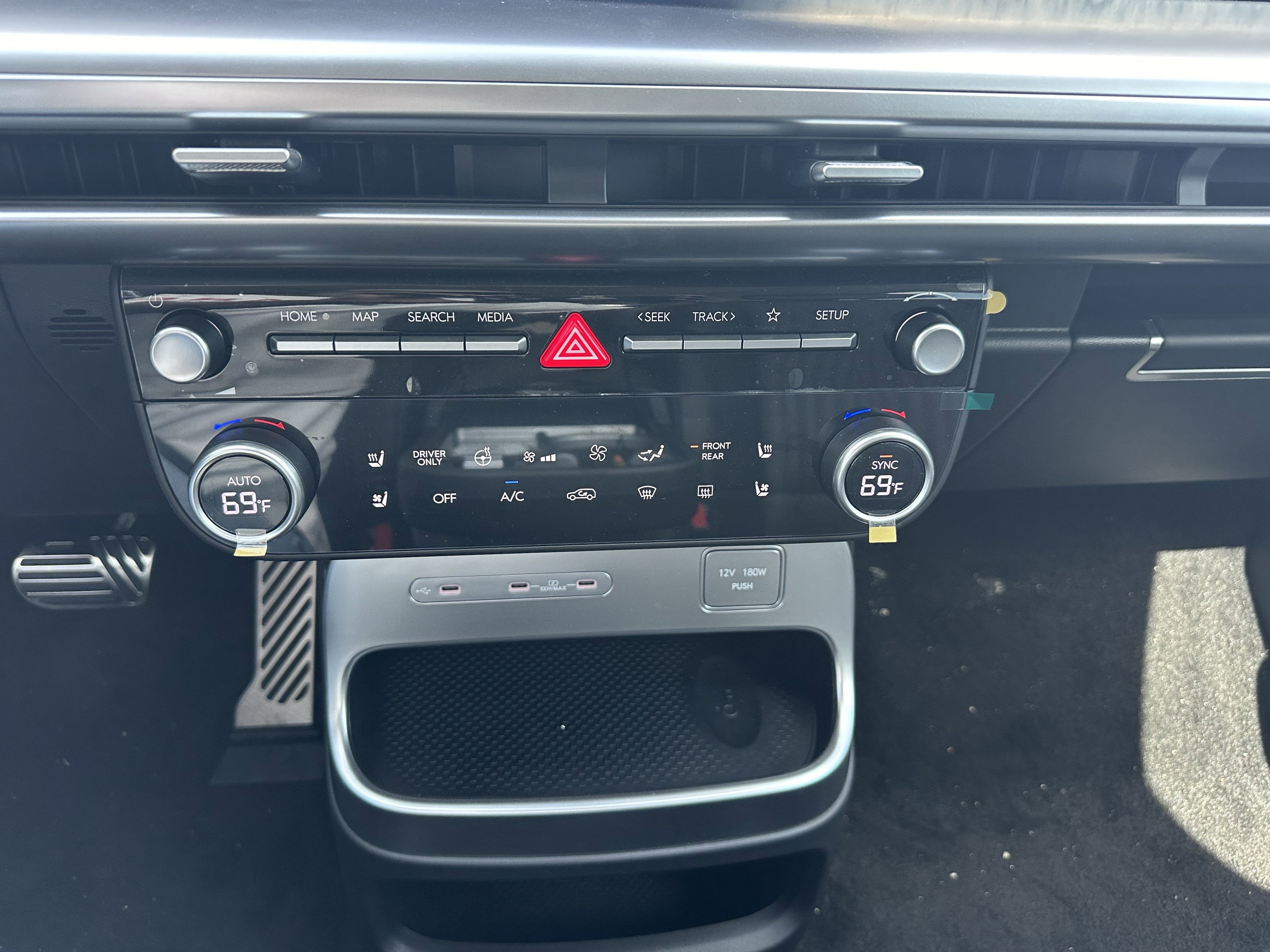 New 2026 Hyundai Ioniq 9 Calligraphy image 33