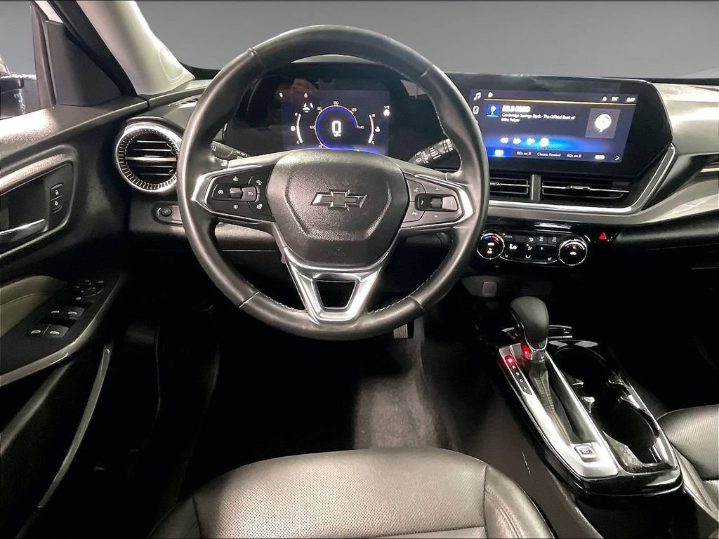 Used 2024 Chevrolet Trax ACTIV w/ Driver Confidence Package FWD image 18
