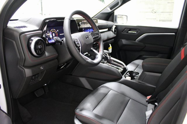 New 2026 Chevrolet Colorado Z71 w/ Technology Package image 3
