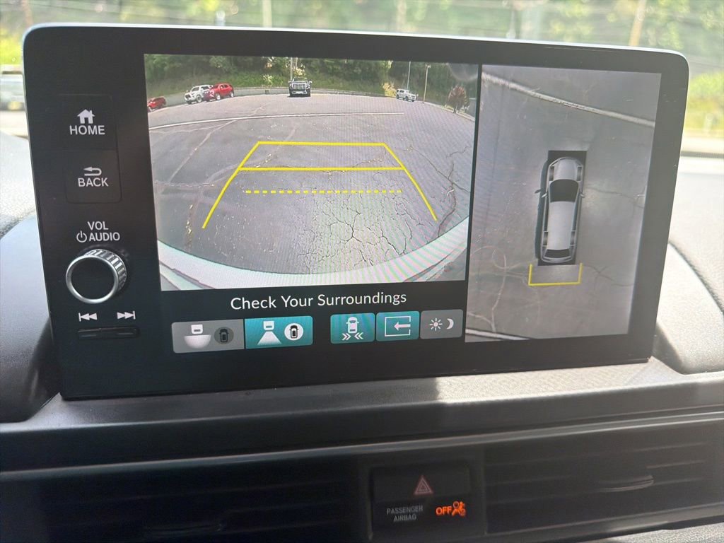 Used 2024 Honda Pilot Elite image 18