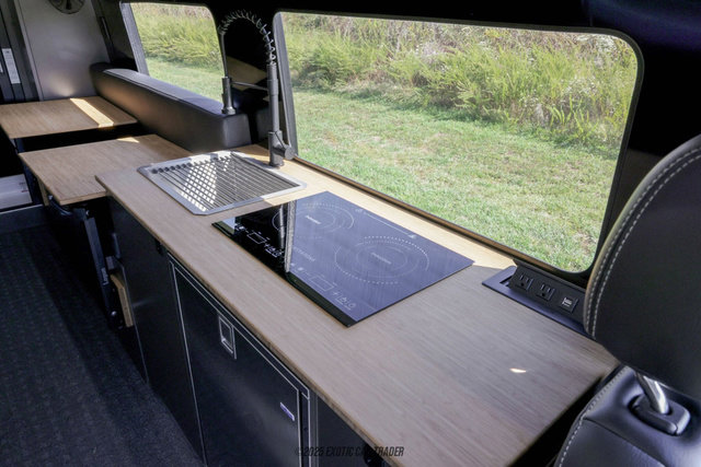 Used 2025 Mercedes-Benz Sprinter 2500 image 33