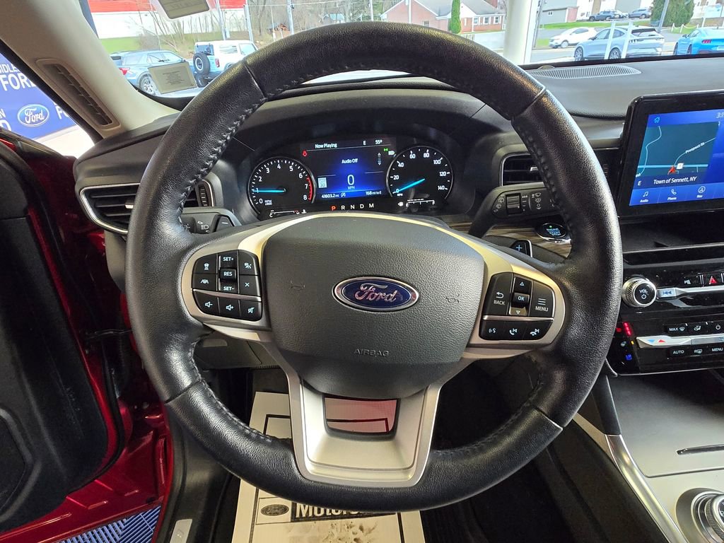 Used 2021 Ford Explorer Limited w/ Equipment Group 301A image 14