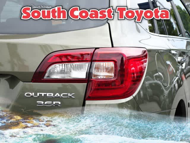 Used 2018 Subaru Outback 3.6R Touring AWD/4WD image 12