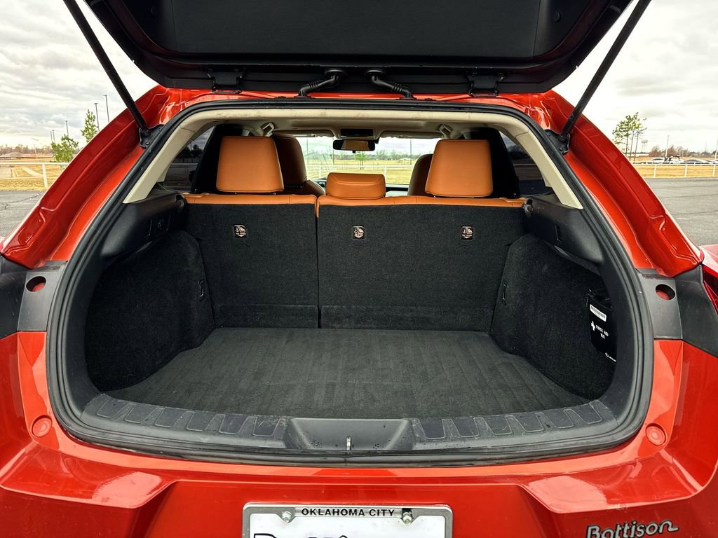 Used 2019 Lexus UX 200 w/ Accessory Package 2 image 23