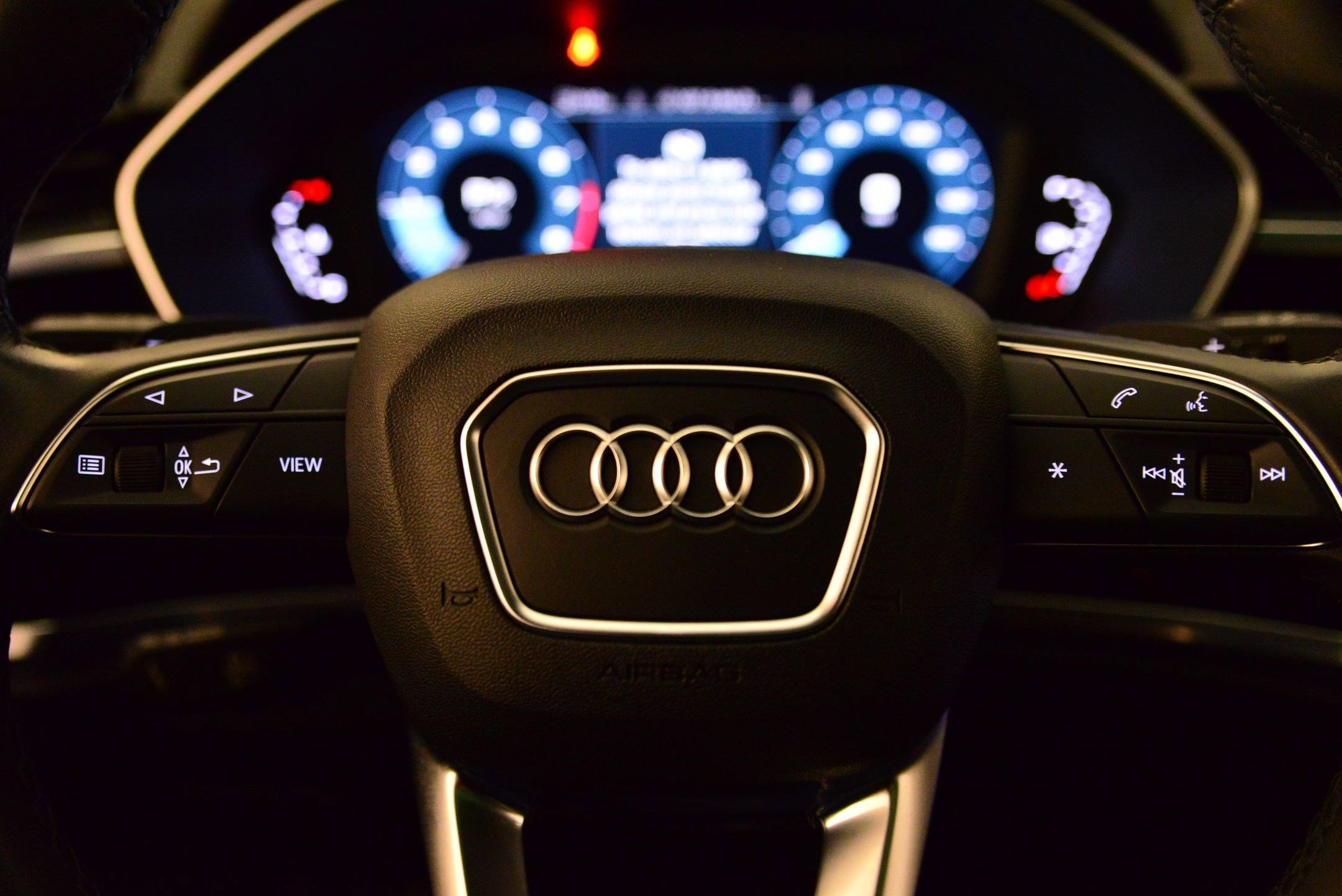 Certified 2023 Audi Q3 2.0T Premium w/ Black Optic Sport Package image 30