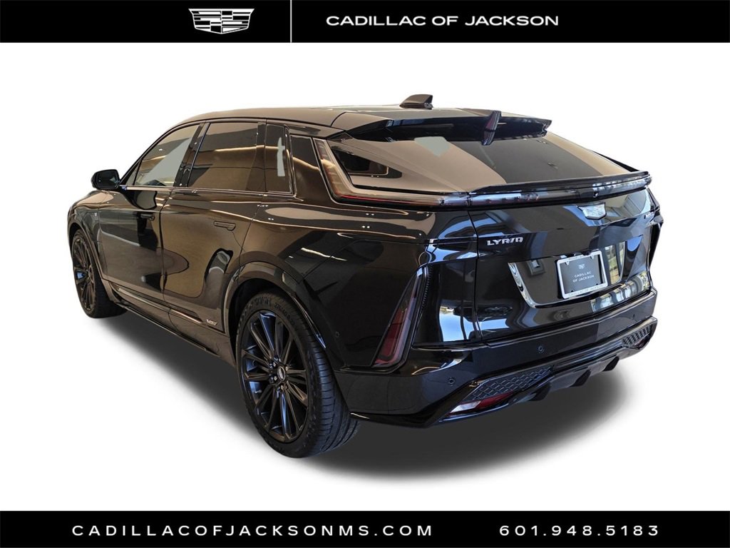 New 2026 Cadillac Lyriq V image 7